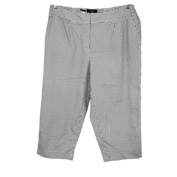 Talbots Plus size Capri Pants size 18 Basket weave Print Black White 22" Inseam - Picture 1 of 11